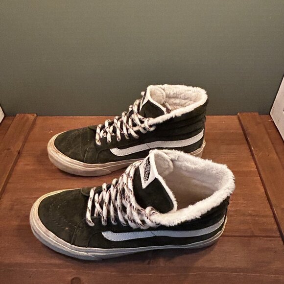 Vans Mens Dark Green Faux Fur Lined High Top Skateboard Shoes Size 6M/7.5W - Picture 3 of 11